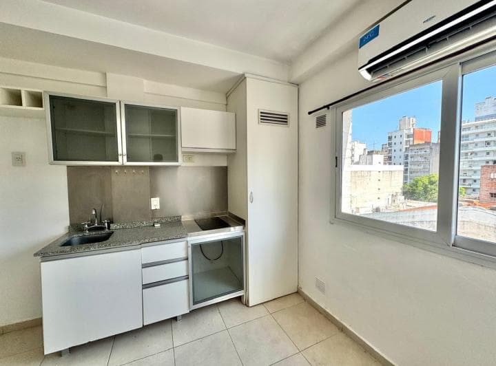 Venta Departamento Monoambiente Barrio Martin - 2