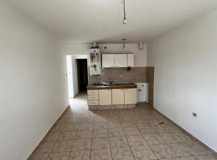 Depto en Alquiler 2 Dorm. B° Las Palmas - Asador - 2