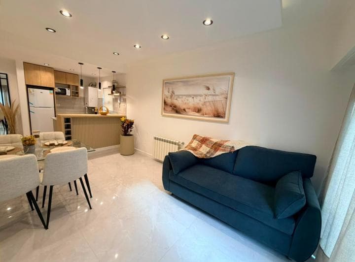 Venta/ Departamento 3 Ambientes a La Calle/ Mar del Plata - 5