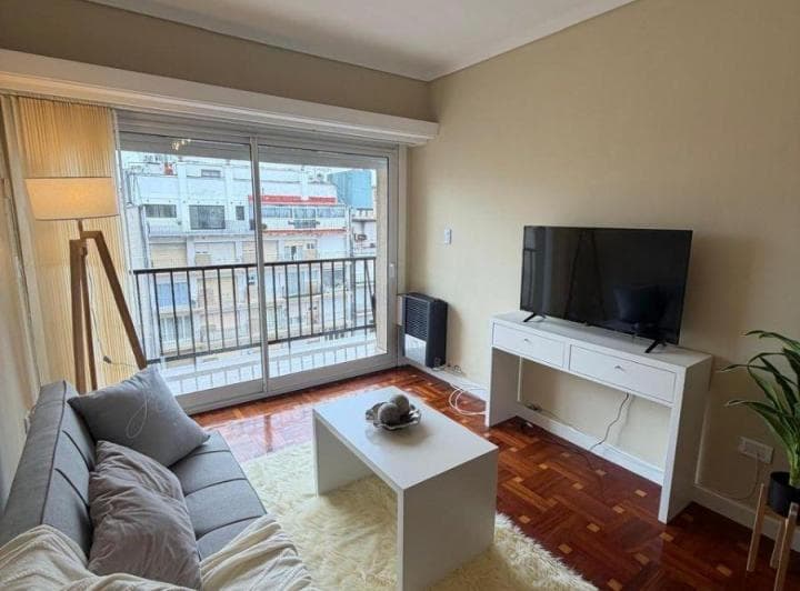 Venta Departamento 3 Ambientes con Balcón. Zona Centro - 4