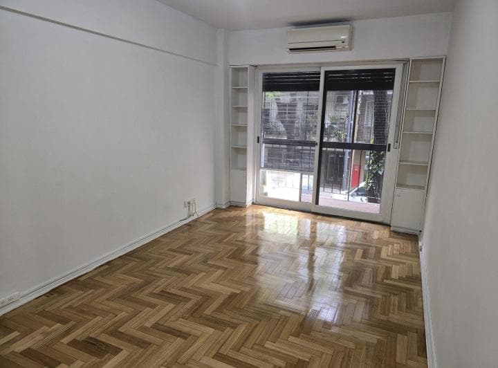 Departamento en Palermo. Tres Ambientes Al Frente. - 2