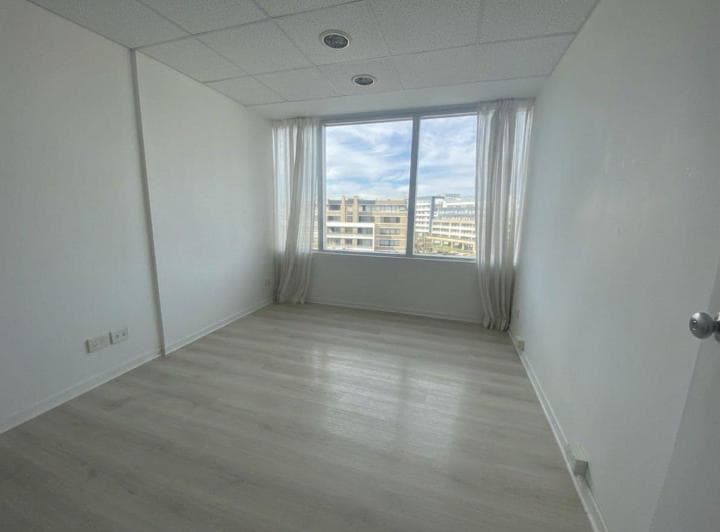 Venta Oficina, con 2 Cocheras, Nordelta, Financia - 4