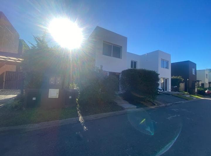 Casa en Alquiler de 4 Ambientes en California Village, del Viso, Pilar, Gba, Zona Norte - 2