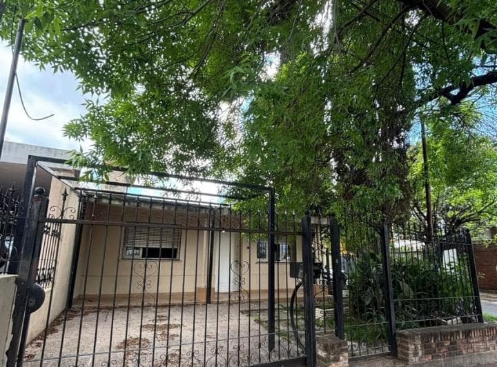 Oportunidad B° Quebrada de Las Rosas Casa + Dpto - 3