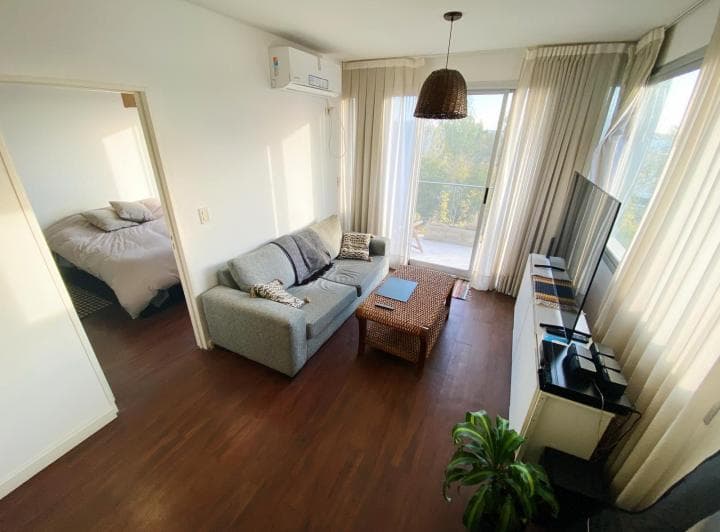 Departamento con Cochera y Terraza Propia en Alquiler en Tigre - 2
