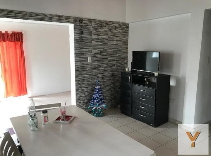 Casa en Venta - 1 Dormitorio 1 Baño - Cochera - Gambier, La Plata - 4