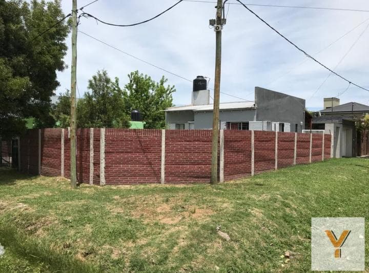 Casa en Venta - 1 Dormitorio 1 Baño - Cochera - Gambier, La Plata - 2