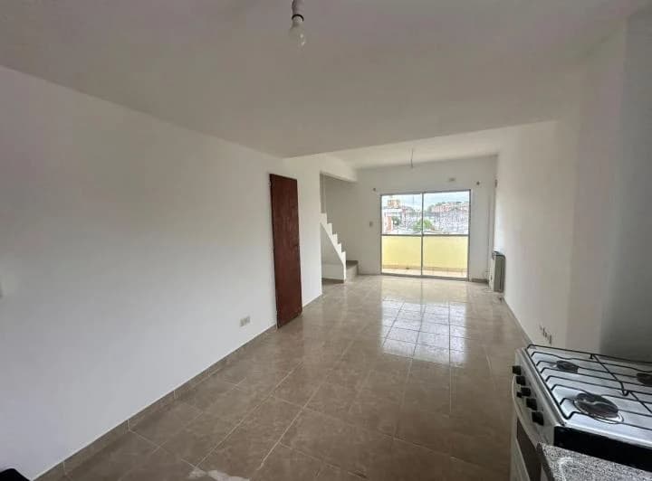 Departamento 3 Ambientes Tipo Dúplex - 2