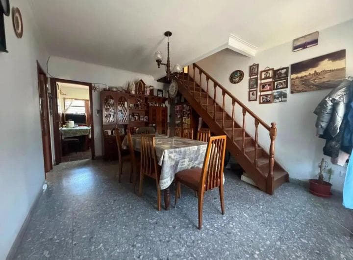 Casa 5 Ambientes en Venta - 3