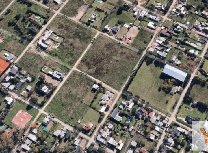 Terreno en Venta - 407 m² - Villa Castells, La Plata - 3