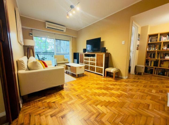 Venta Departamento 3 Ambientes y Medio con Balcón - 2