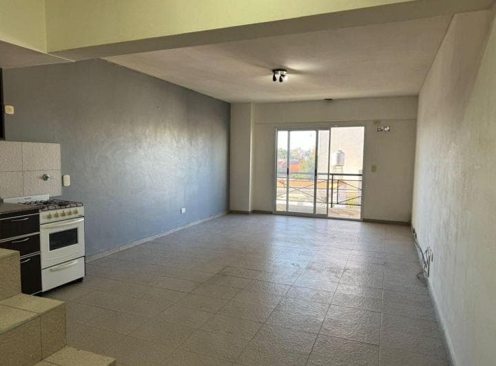 Venta Departamento en Santos Lugares - 3