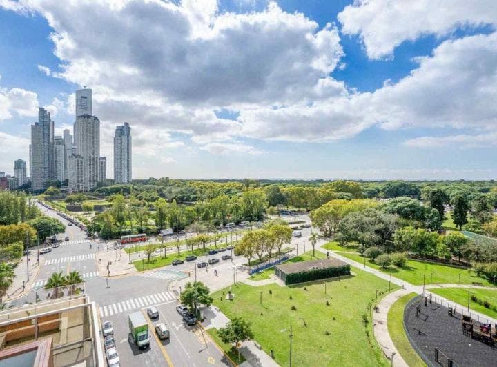 Piso Alto con Terraza y Jacuzzi Privado Zencity - 4