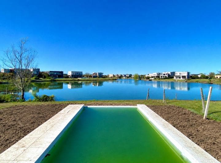 Venta Casa Estrenar a La Laguna con Pileta Cantón - 3