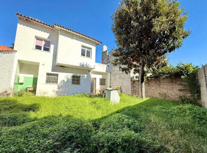 Venta de Casa 4 Ambientes Apta Credito - 2