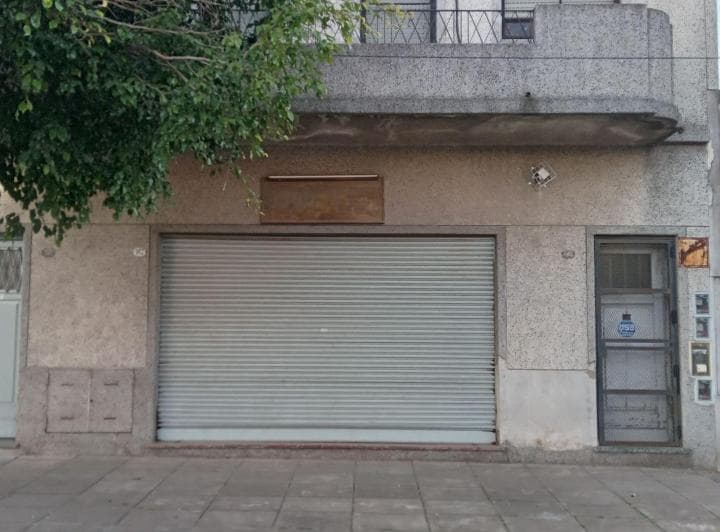 Venta Casa 3 Amb. C/local y Deposito Ciudadela - 2