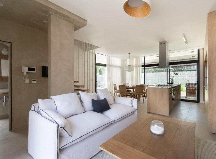 Venta Casa 4 Ambientes Parque Leloir Cochera - 5
