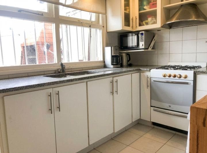 Venta Duplex de 3 Plantas con Patio y Parrilla - 4