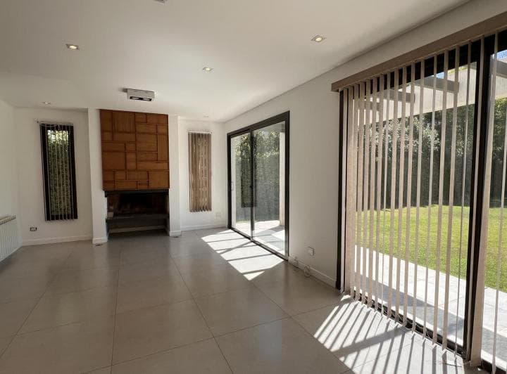 Casa en Venta Chacras de Coria B. Pueyrredon - 5