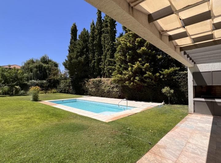Casa en Venta Chacras de Coria B. Pueyrredon - 3