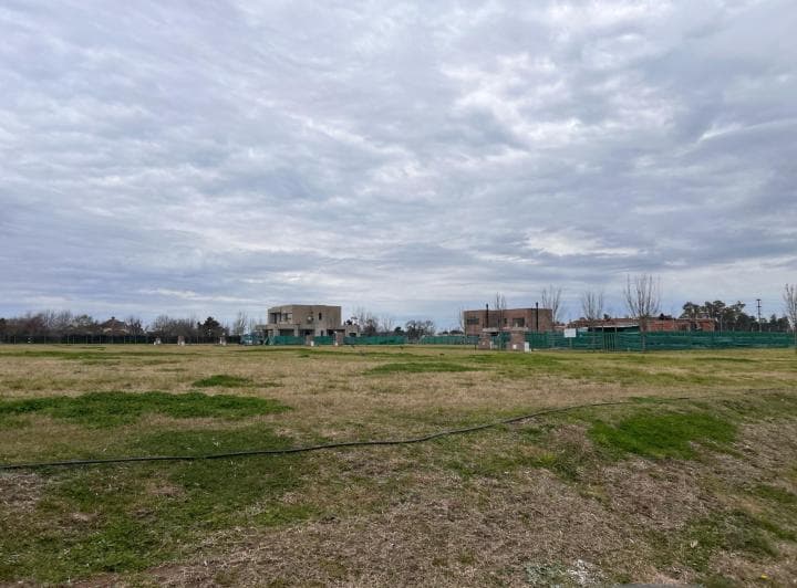 Venta Lote Barrio Los Cardos - Pilar - 2