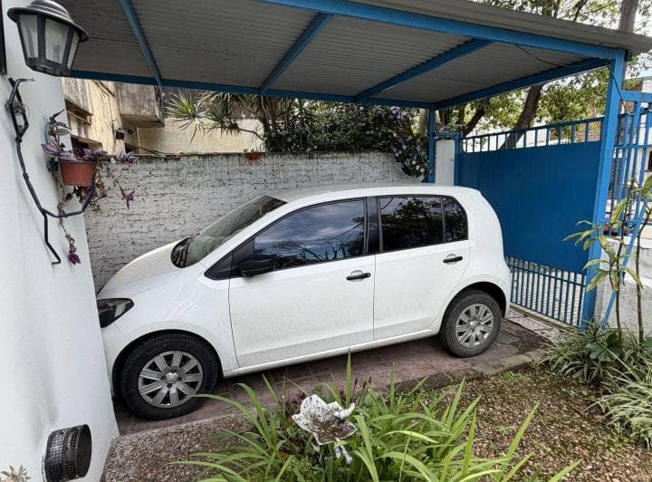 Venta Casa en Fisherton con Jardín y Parrillero - 3