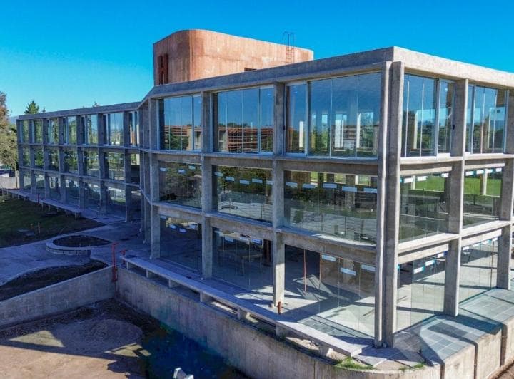 Oficina Corporativa Exclusiva en Av Luchesse - 5