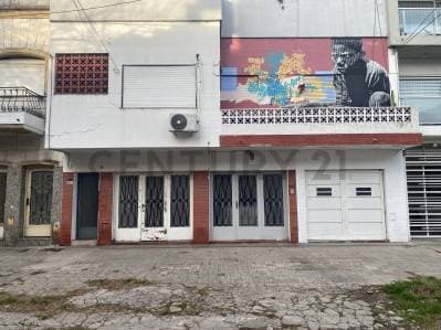 9 y 40 - DEPARTAMENTO 2 DOMRITORIOS Y COCHERA - Principal
