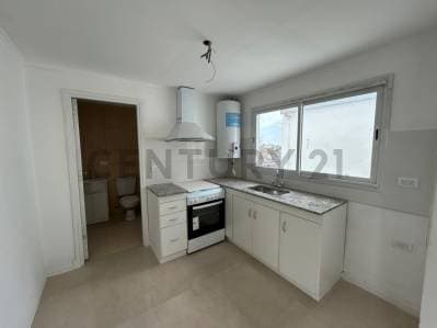 Departamento 2 ambientes a estrenar con cochera y baulera – Av. Colón | Zona San Juan - 3