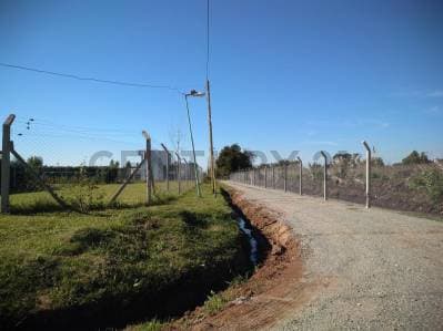 Terreno en venta BARRIO LOS SAUCES, GORINA - zona de expansión - 4