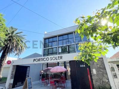 VENTA DE OFICINA CON TERRAZA PRIVADA, Ituzaingó centro Norte - 2