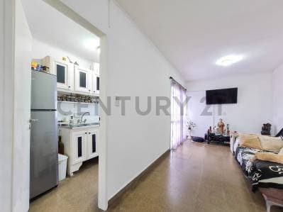 Departamento en venta de 1 dormitorio con patio en La Plata - 4