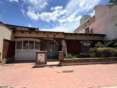 Venta casa 3 Dormitorios Dorrego - 2