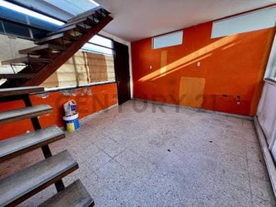 Casa en venta en Berisso centro con local - 4