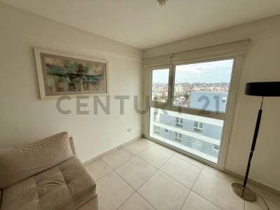 Alquiler | Departamento 2 ambientes al frente en Chauvin - 2