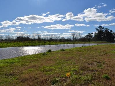 LOTE AL RÍO 760 M² | SALIDA NÁUTICA | ORIENTACIÓN NO | BAHÍA VILLANUEVA - 4