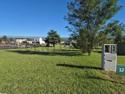 LOTE DE 866M2 EN CARLOS PAZ GOLF COUNTRY CLUB CON FINANCIACIÓN - 23.000 Y CUOTAS - - 3
