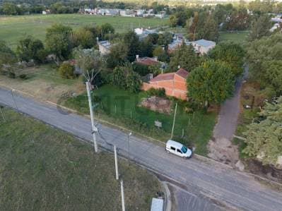 Lote en venta en Gonnet arbolado y escriturado - 2