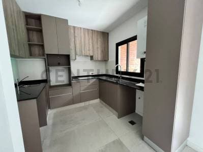 DEPTOS. 2 DORM. A ESTRENAR BARRIO JARDIN CON COCHERA Y AMENITIES - Principal