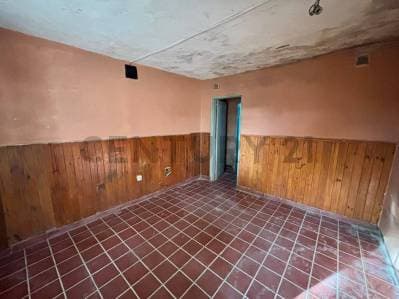 VENTA DE CASA INTERNA A RECICLAR O DEMOLER EN RAFAELA - 4