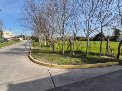 TERRENO EN VENTA . VILLA CASTELLS - ACEPTA PERMUTAS Y VEHICULOS EN PARTE DE PAGO - 2