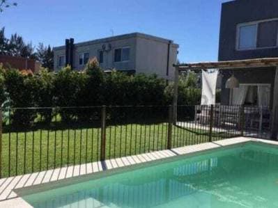 Venta Casa en Casas de San Patricio - 5 ambientes con pileta - Principal