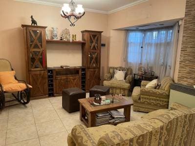 Venta Casa 4 ambientes Castelar Norte APTA CREDITO - 4