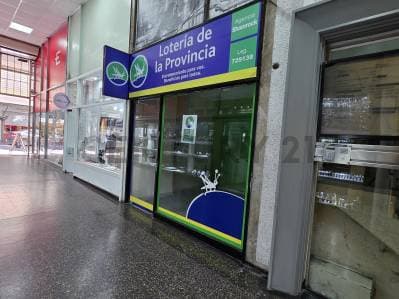 Local en venta en La Plata centro calle 8 con renta activa - Principal