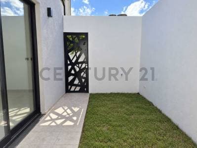 PH EN VENTA EN LA PLATA A ESTRENAR DE 2 DORMITORIOS CON PATIO Y PARRILLA - 5