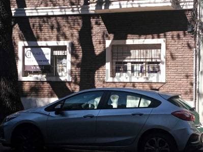 Dpto. amplio en PB (118 m2 totales) en Colegiales con Patio + Unidad Independiente (Dpto. 1 amb.). - 3