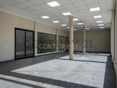 LOCAL COMERCIAL EN ALQUILER - 4