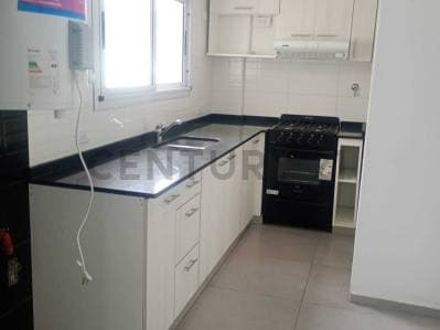 Venta departamento 3 ambientes con cochera en Santos Lugares - 5