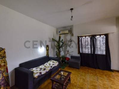 VENTA 2 CASAS EN BLOQUE EN EL CENTRO DE JOSE C PAZ - 4