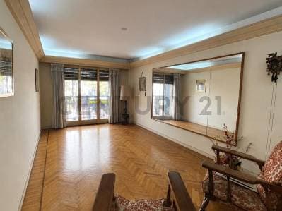 VENTA DE DEPARTMENTO DE 3 AMBIENTES FLORES - 3